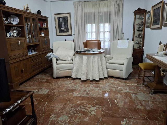 Piso en venta en Linares, Andalucía