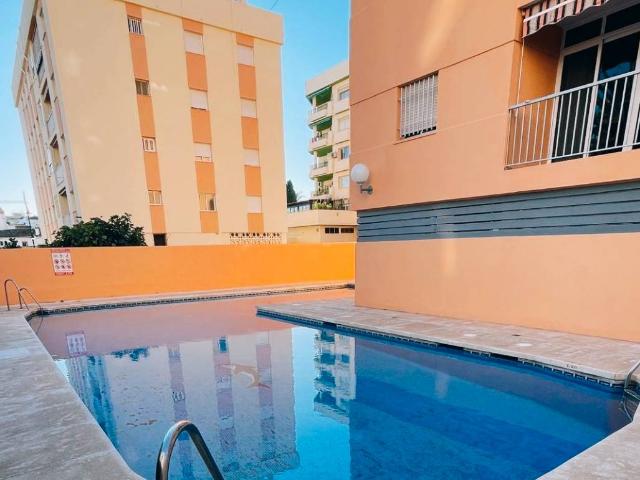 Piso en venta en Fuengirola, Málaga