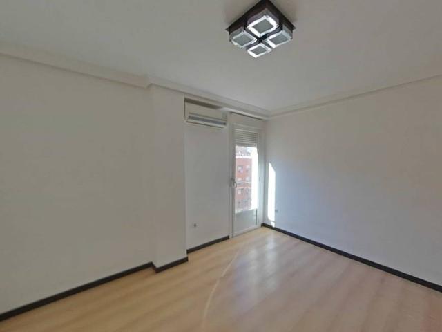Piso en venta en Linares, Andalucía