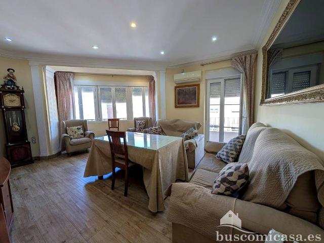 Piso en venta en Centro, Linares