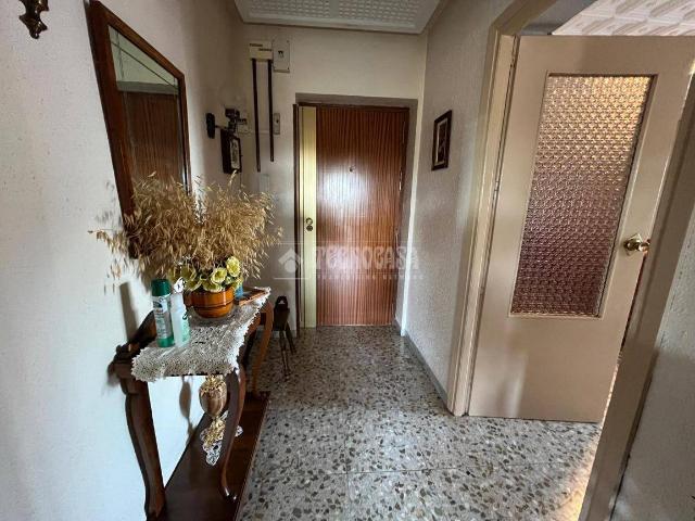 Piso en venta en Linares, Andalucía