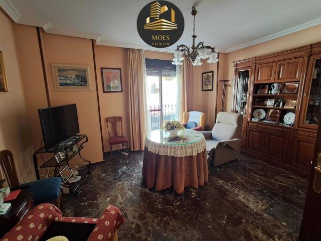 Piso en venta en Linares, Andalucía