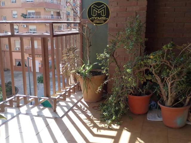 Piso en venta en Centro, Linares