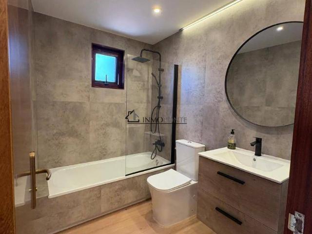 Piso en venta en Casco Antigo, Pontevedra