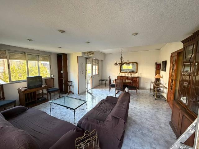 Piso en venta en Plaça El·líptica - República Argentina, Gandia