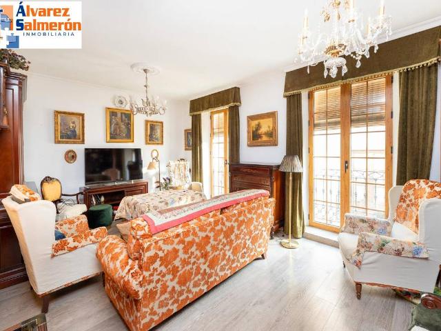 Piso en venta en Centro, Granada