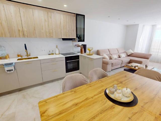 Piso en venta en el Calvari, la Marina Baixa