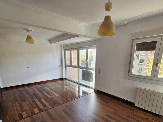 Piso en venta en Artatza, Leioa