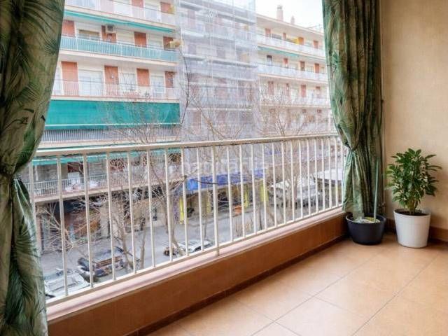Piso en venta en Sant Martí, Vallès Occidental