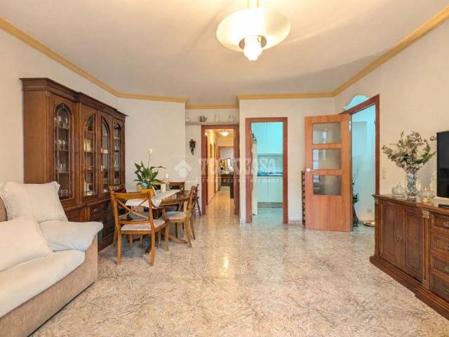 Piso en venta en Eixample, Maresme