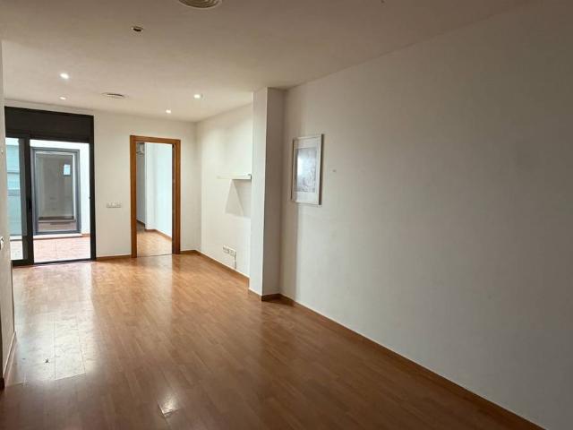Piso en venta en Eixample, Maresme