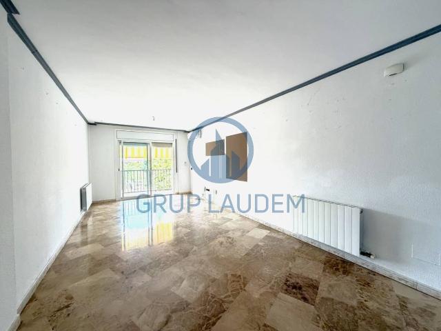 Piso en venta en Eixample, Maresme
