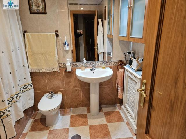 Piso en venta en Hoya-gonzalo, Castilla-La Mancha