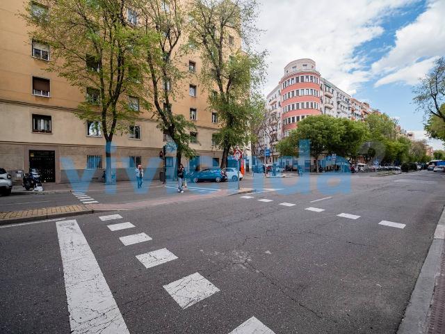 Piso en venta en Madrid, Cortes