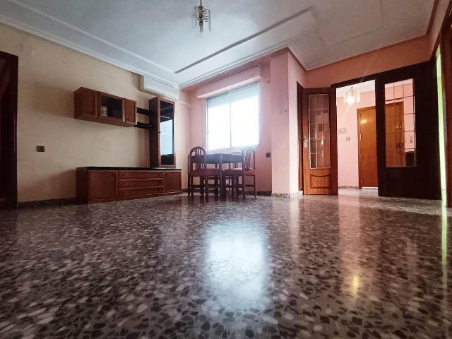 Piso en venta en Arenas De Iguña, Cantabria