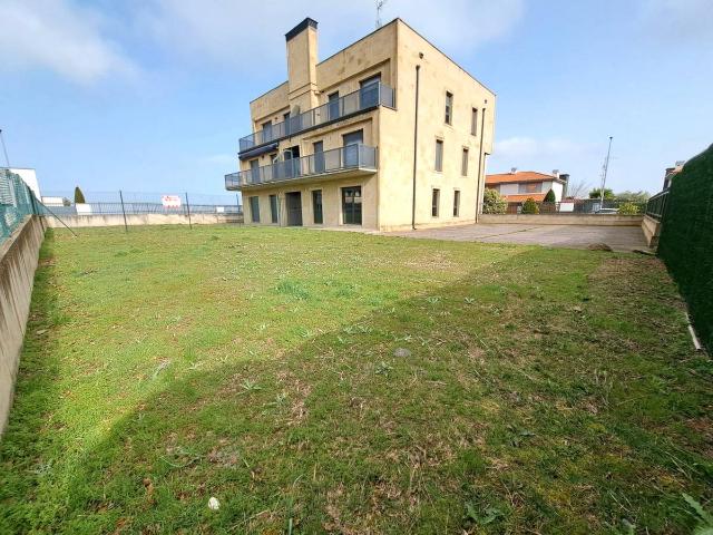 Piso en venta en Cirueña, La Rioja