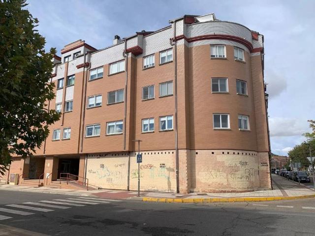 Piso en venta en Cistérniga, Valladolid