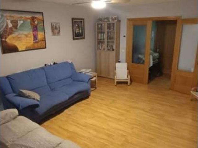 Piso en venta en Cistérniga, Valladolid