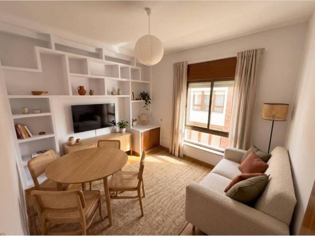 Piso en venta en Cistierna, Castilla y León