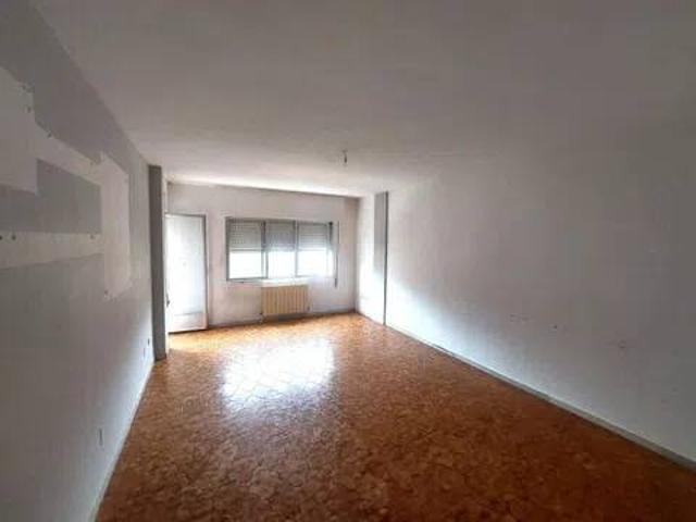 Piso en venta en Cistierna, Castilla y León