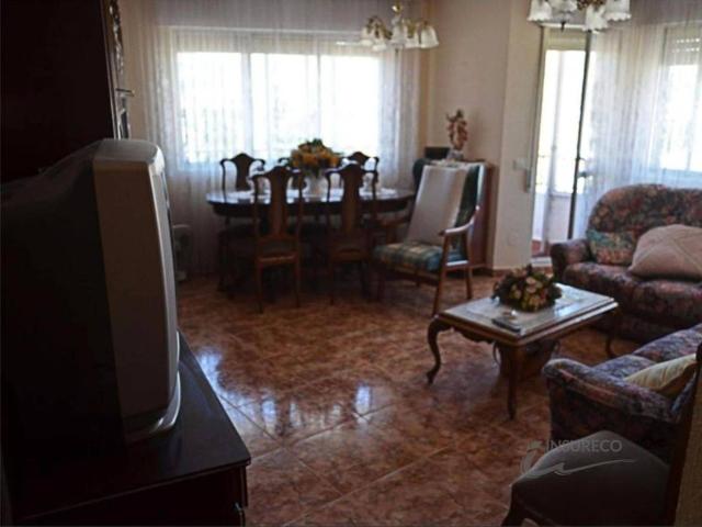 Piso en venta en Cistierna, León