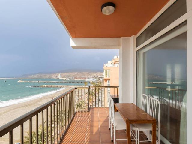 Piso en venta en Almería, Andalucía
