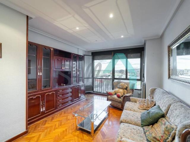 Piso en venta en Centro, Oviedo