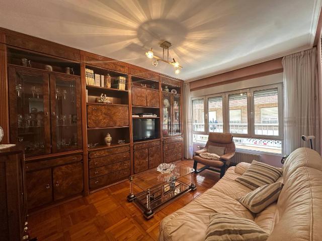 Piso en venta en Oviedo, Casco Antiguo