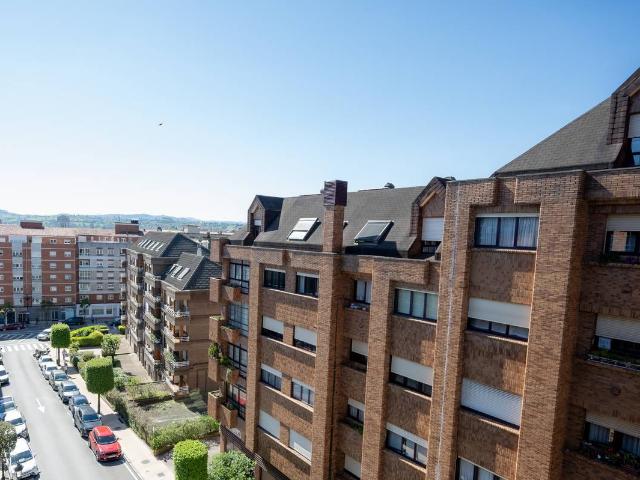 Piso en venta en Centro, Oviedo