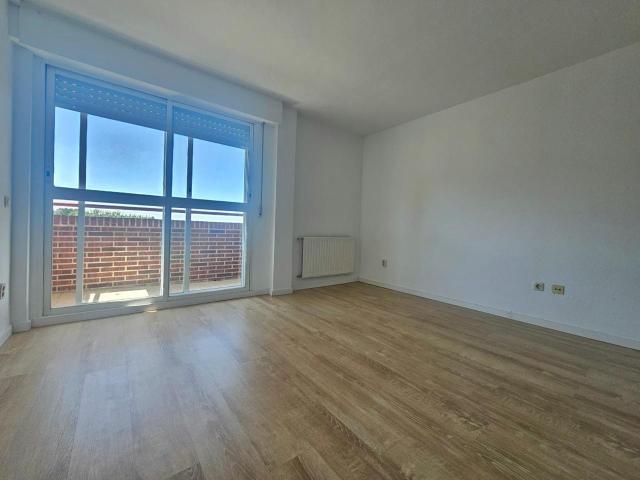 Piso en venta en La Estación, Collado
