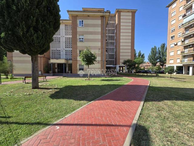 Piso en venta en Alcalá De Henares, Venecia