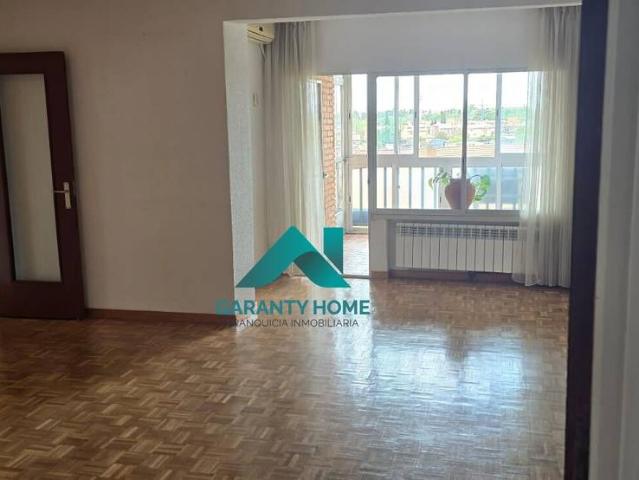 Piso en venta en Alcalá De Henares, Venecia