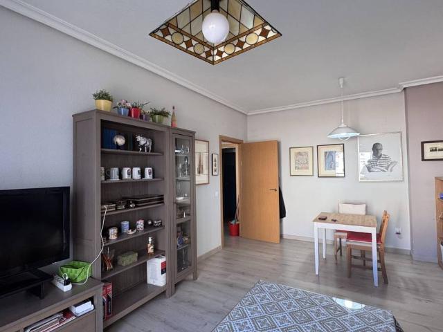 Piso en venta en Sevilla, El Arenal