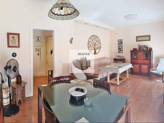 Piso en venta en Casco Antiguo, Sevilla