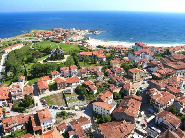 Piso en venta en Comillas, Cantabria