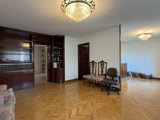 Piso en venta en Guadalajara, Centro