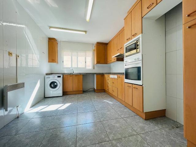 Piso en venta en Corbera De Llobregat