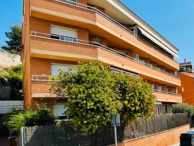 Piso en venta en Corbera De Llobregat