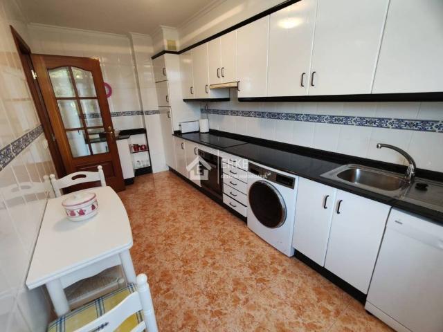 Piso en venta en Corcubión, A Coruña