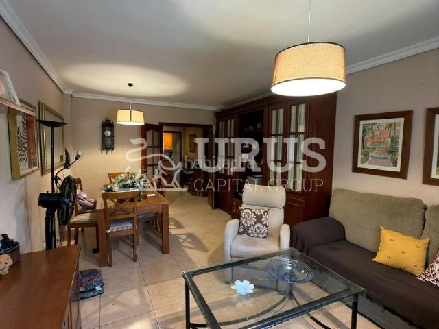 Piso en venta en Distrito Centro, Córdoba