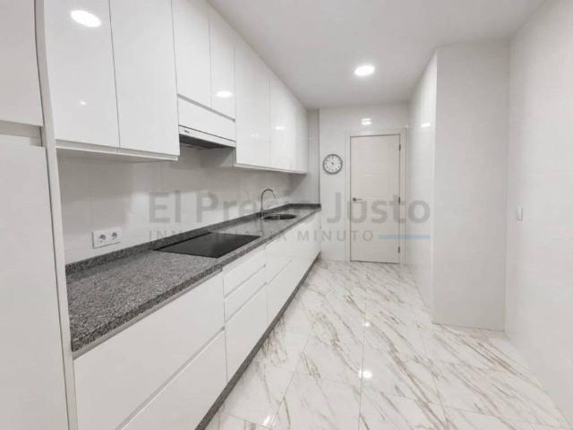 Piso en venta en Coria, Cáceres