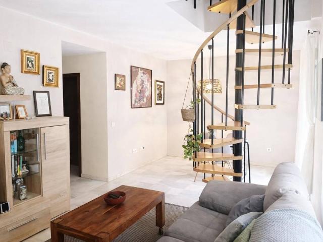 Piso en venta en Coria Del Río, Andalucía
