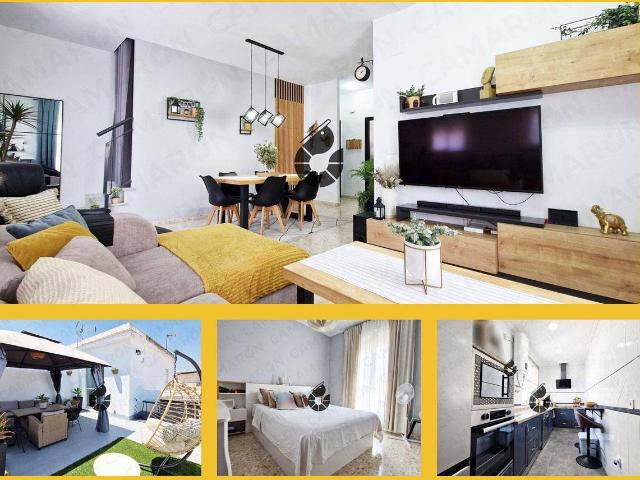 Piso en venta en Coria Del Río, Andalucía