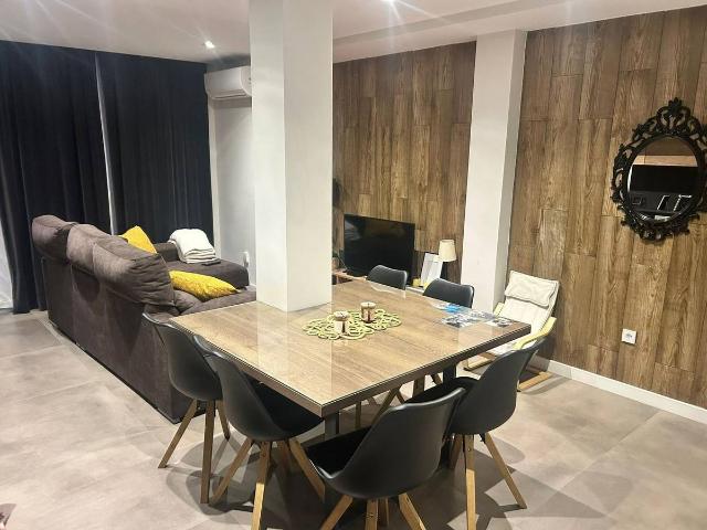 Piso en venta en Coria Del Río, Andalucía