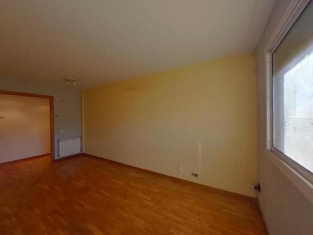 Apartamento en venta en Cornellà De Llobregat, Montesa