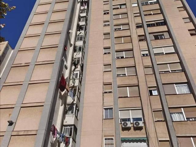 Piso en venta en Cornellà De Llobregat, Sant Ildefons