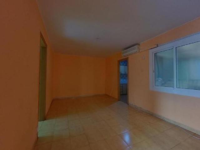 Apartamento en venta en Cornellà De Llobregat, el Pedró