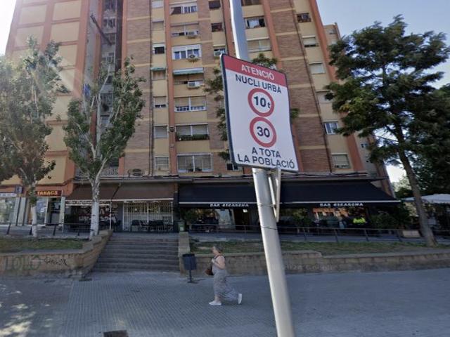 Apartamento en venta en Cornellà De Llobregat, Sant Ildefons
