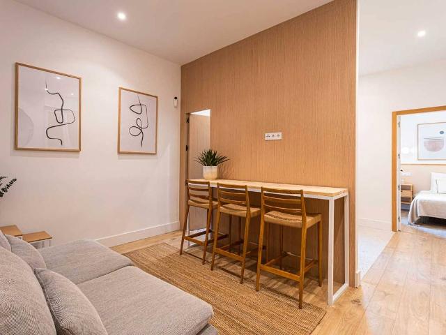 Piso en venta en Madrid, Cortes