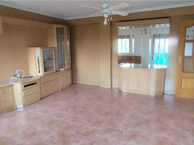 Piso en venta en Coslada